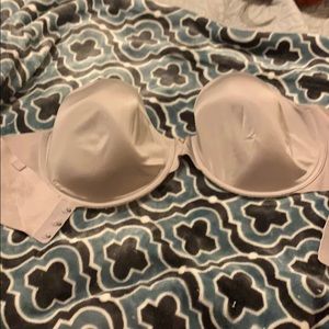 VS adjustable strapless bra